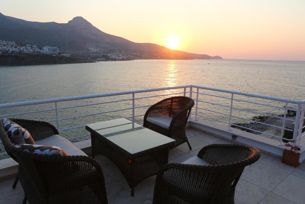 Reyhan Hotel Karaburun  Exterior foto