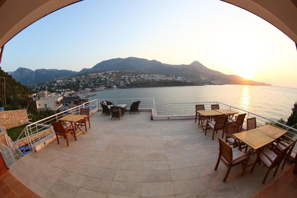 Reyhan Hotel Karaburun  Exterior foto